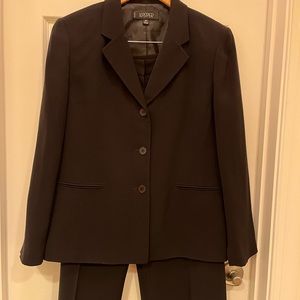 Kasper Black Suit. Size 14 Petite